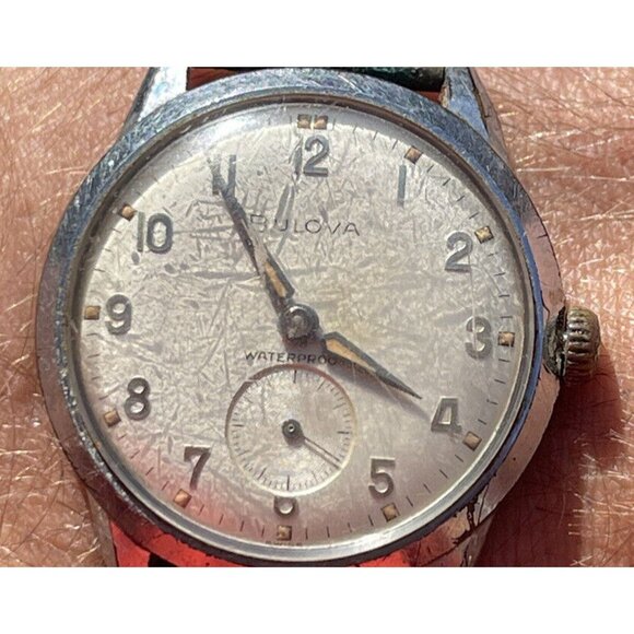 Vintage 1960s Bulova Watch Manual Wind Mechanical Shock Water Anti Magnetic Runs - Picture 10 of 10